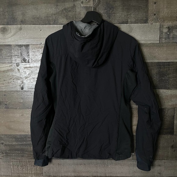 SOLD Arc'teryx LT Hoody Womens Medium - Picture 4 of 5